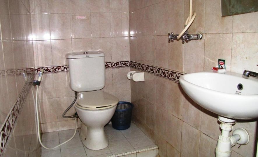 פאנגקאלפינאנג Hotel Mitra Garden חדר תמונה
